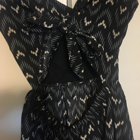 Black & Grey Open Bow-Back Dress - Picture 4 of 4